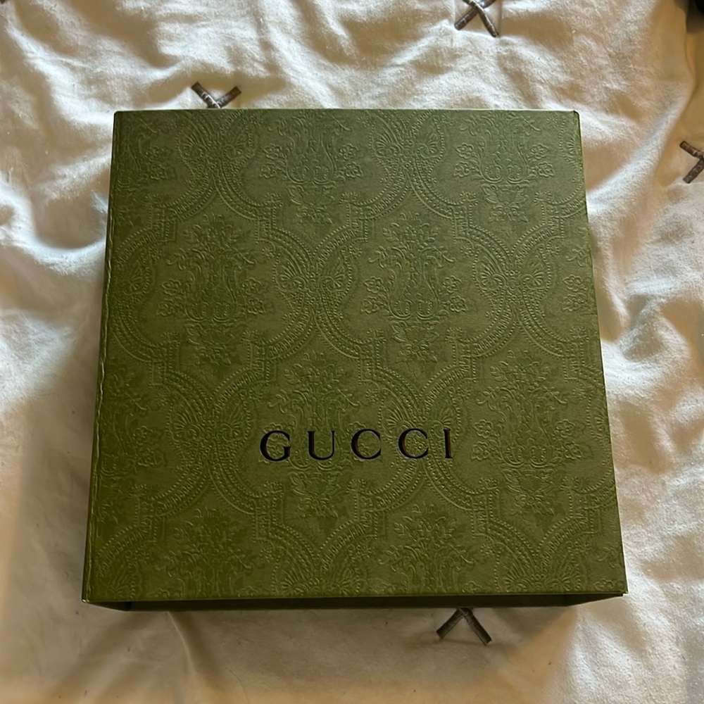Empty Gucci Belt Box w/ Ribbon